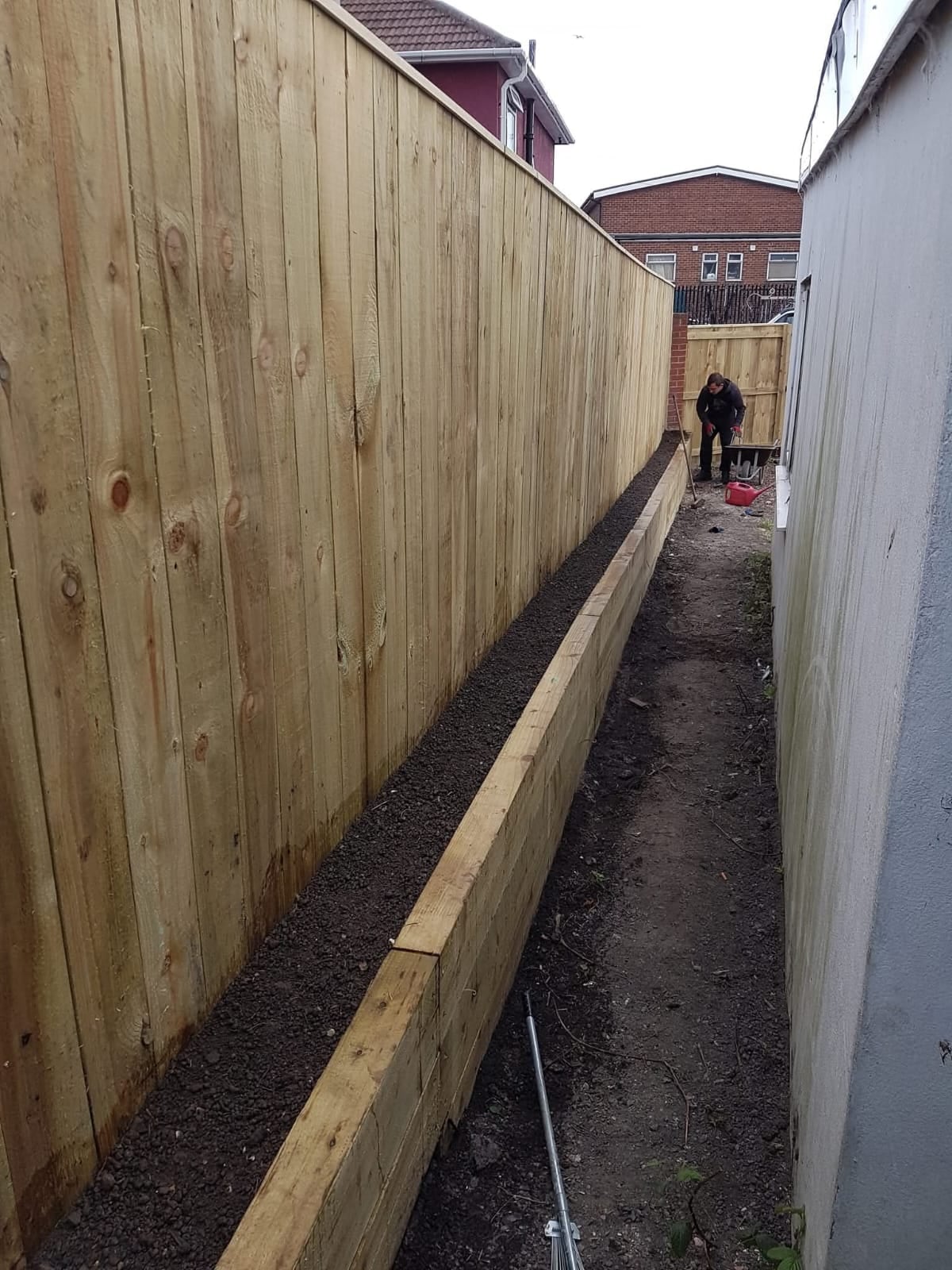 New timber fencing installed by Ashurst and Sons Roofing